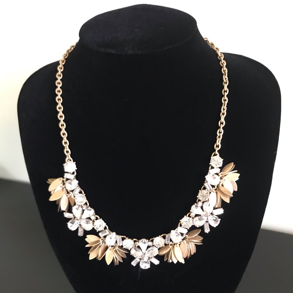 NWT J Crew Crystal and Gold Necklace - Picture 3 of 5